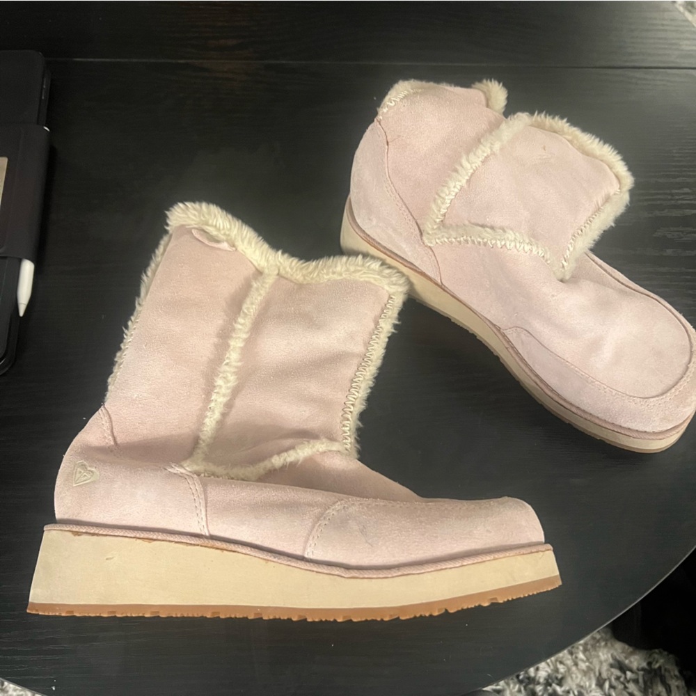 Roxy Light Pink Shearling Winter Boots